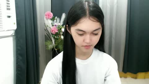 ELLA online show from July 2, 5:51 pm