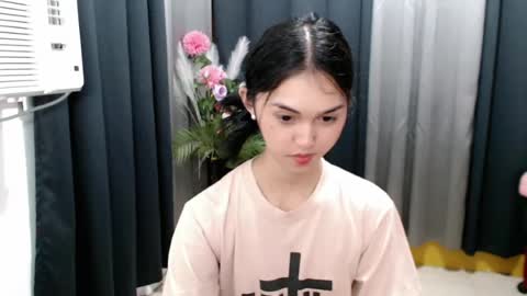 ELLA online show from July 28, 7:39 pm
