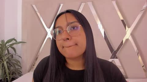 Ella online show from March 9, 11:37 am