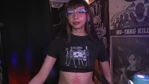 follow me on instagram .    online show from December 17, 8:15 pm