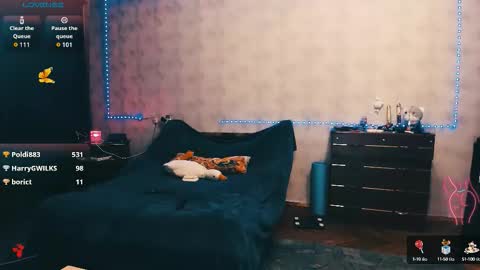Snapshot of ellen_busty chatting on September 26, 7:44 pm Elli NEXT STREAM online show from September 26, 7:44 pm