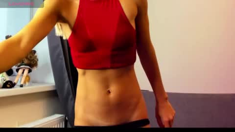 ellen_flow online show from April 26, 3:53 pm