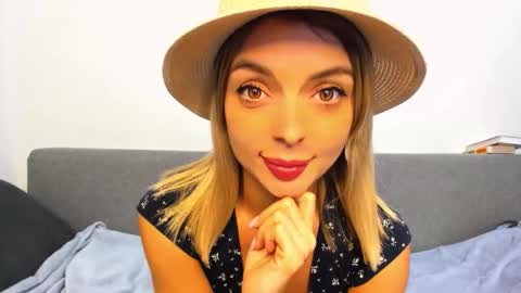 ellen_flow online show from November 12, 10:23 pm