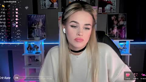 Maria online show from December 11, 8:18 pm