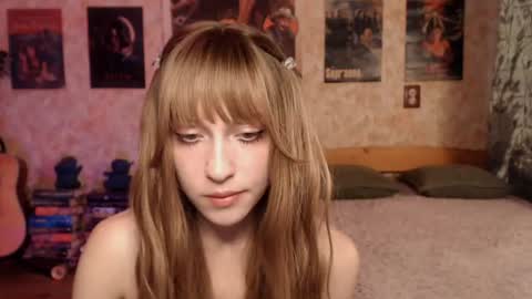 ellie_friendly online show from July 1, 12:41 am