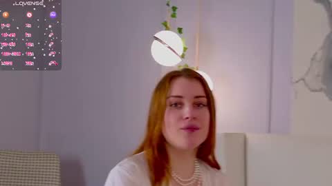 elliegarson__ online show from July 22, 6:32 pm