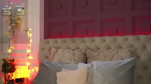 EllieJules online show from July 14, 3:44 am
