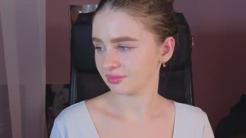 just Emily  online show from December 23, 5:22 pm