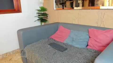 Elloit Colton online show from November 25, 11:03 pm