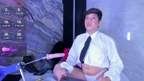 Ellis  online show from October 29, 4:36 am