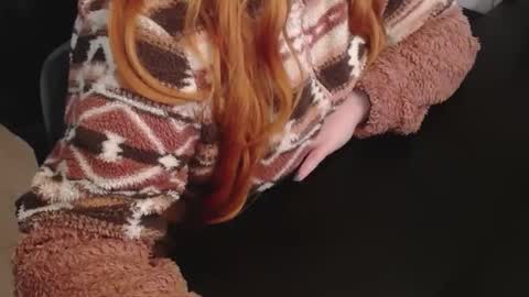 Elly online show from February 3, 3:16 pm