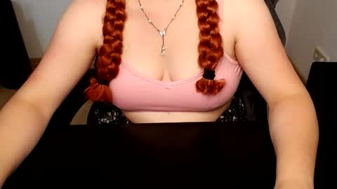 Elly online show from July 29, 7:08 am