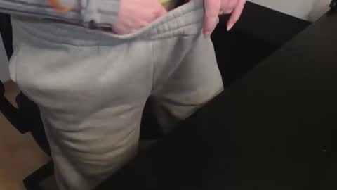 Elly online show from January 13, 4:15 pm