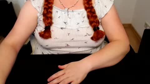 Elly online show from July 14, 11:48 am