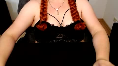 Elly online show from July 16, 12:52 pm
