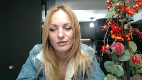 EllyaDiamond online show from February 7, 3:02 am