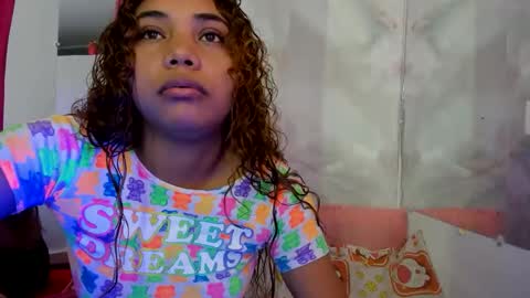 ellybloom online show from April 30, 1:49 pm