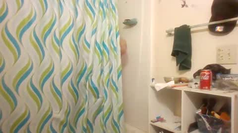 elmario24 online show from October 8, 8:20 am