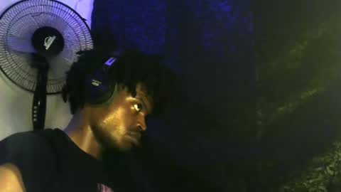 Snapshot of elniga21 chatting on January 26, 11:50 pm EL NIIGGGAA 21 EL NIGGA 21 online show from January 26, 11:50 pm