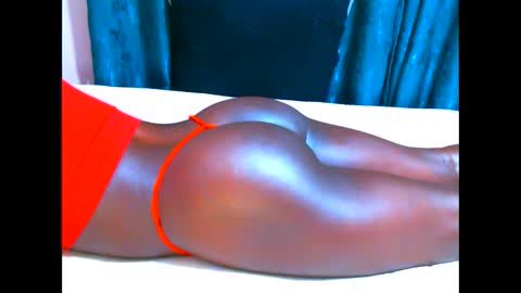 elodielynn online show from November 1, 8:24 am