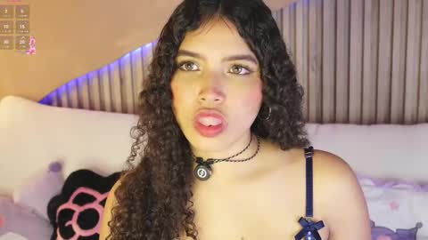 eloise_sweet online show from March 17, 12:32 pm
