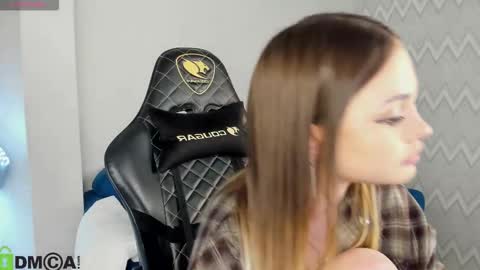 elsa_carterr online show from November 12, 1:57 pm