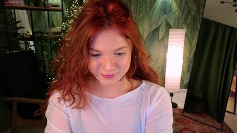 Snapshot of elsie_ginger chatting on January 26, 2:03 am Elsie online show from January 26, 2:03 am