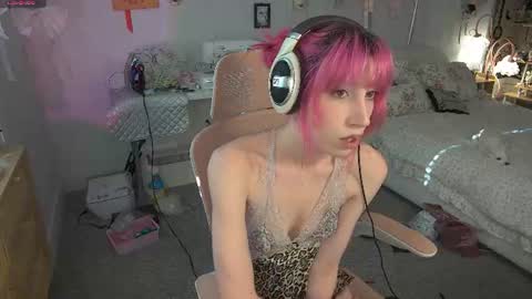 ELS online show from July 1, 11:35 pm