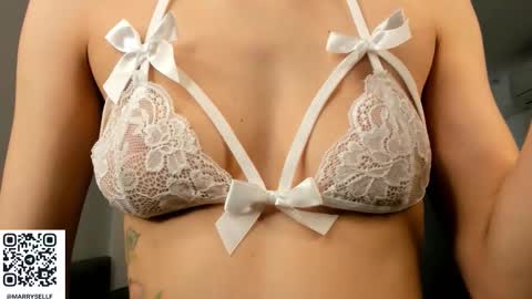 Elizabeth online show from March 4, 6:32 am