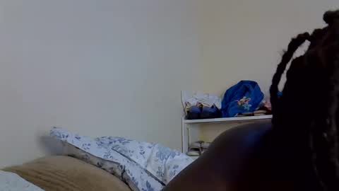 flo online show from November 6, 11:02 am