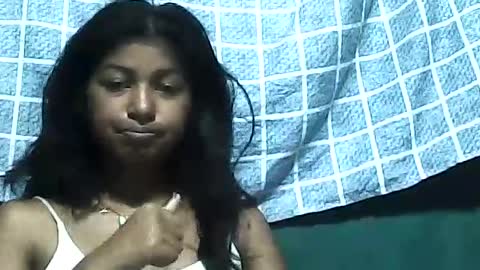 elynah195043 online show from July 30, 6:41 pm