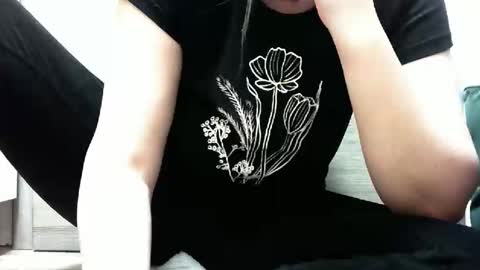 elyseblue online show from February 21, 10:40 am