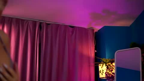 Elyssa online show from June 29, 6:51 pm