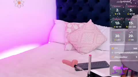 A N D R E A online show from June 23, 3:25 am