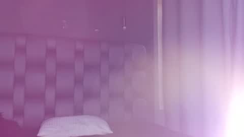 ema_grey1 online show from March 13, 6:33 pm