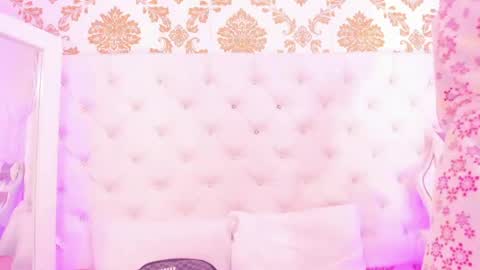 Ema Lambert  online show from April 23, 12:29 pm
