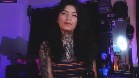 ema_ploxx online show from July 26, 4:32 am