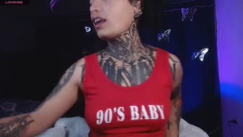ema_ploxx online show from June 25, 1:13 am