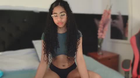 Ema Fox online show from March 18, 6:08 am