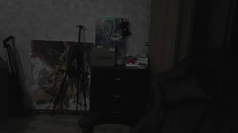 ember__fox online show from April 6, 8:32 pm