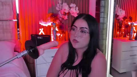 Ember Velvet online show from March 12, 5:55 am