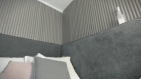 emelie_89 online show from July 1, 11:41 am
