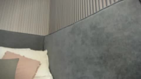 emelie_89 online show from July 22, 11:56 am