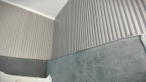 emelie_89 online show from June 15, 11:57 am