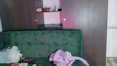 sabrina online show from September 17, 5:05 pm