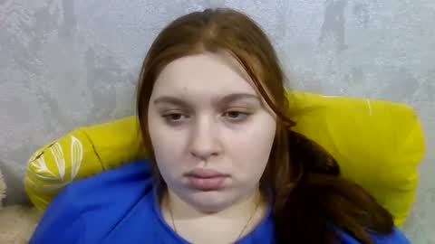 emeraldswan online show from February 16, 4:21 pm