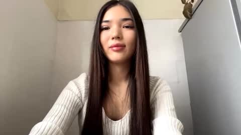 Mabel online show from March 6, 9:30 am