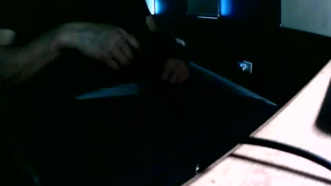 emi4850 online show from January 19, 8:19 pm