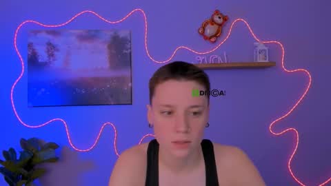 emi_fade online show from March 14, 9:46 am