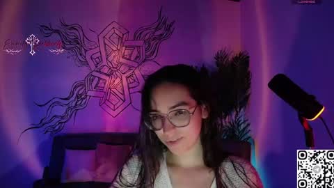 Emmily Roberts online show from June 17, 3:55 am